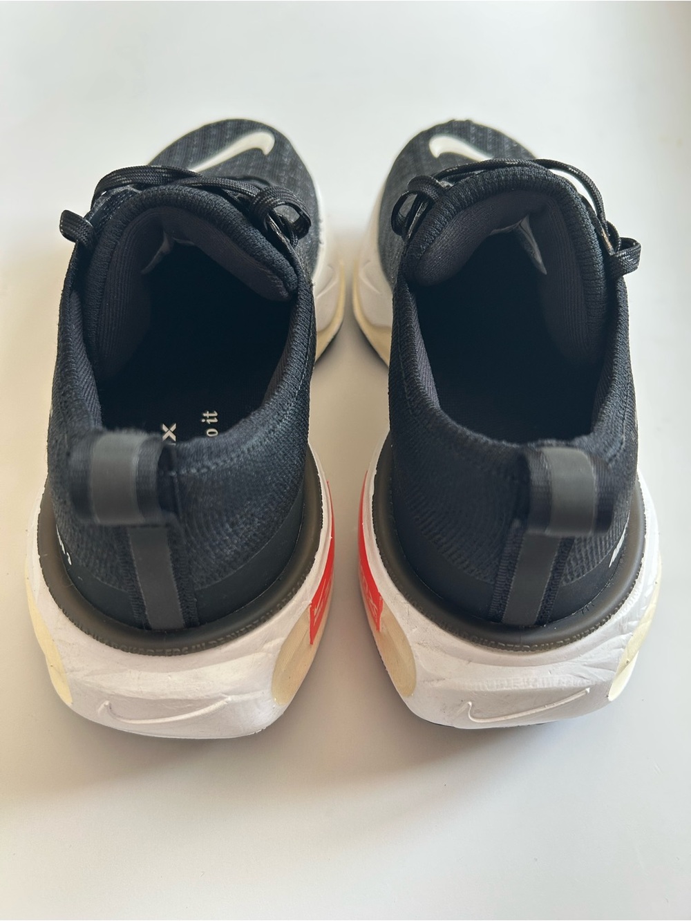 NIKE ZoomX Invincible Run-Women’s size 8 - Picture 8 of 10